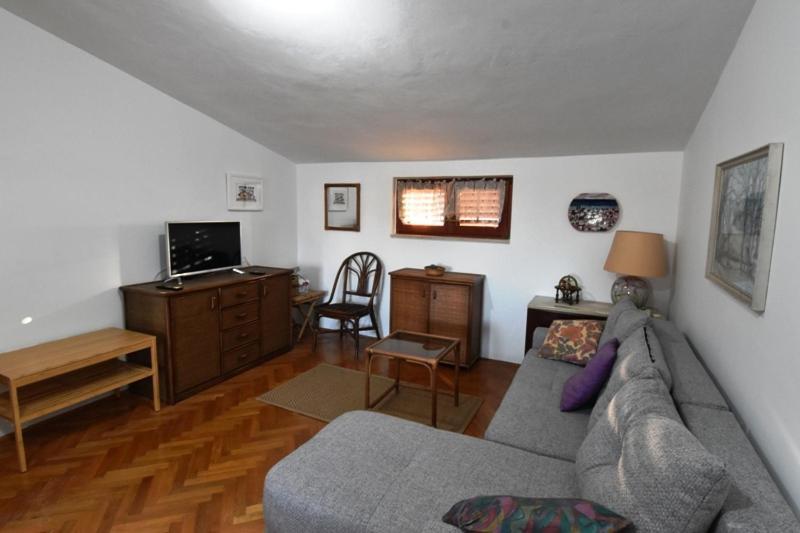 Apartment Dado โรวีน ภายนอก รูปภาพ